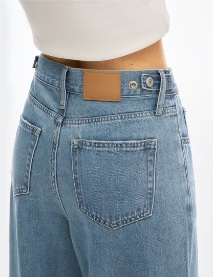 AdaptHer Baggy Jeans - No belt needed